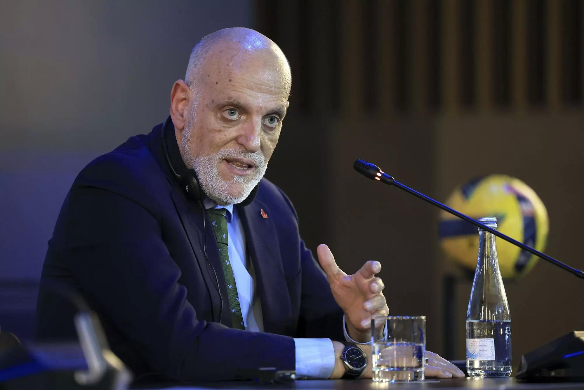 爱游戏在线登录-特瓦斯：西班牙足球最严重的是08-13年的假球，老佛爷置若罔闻